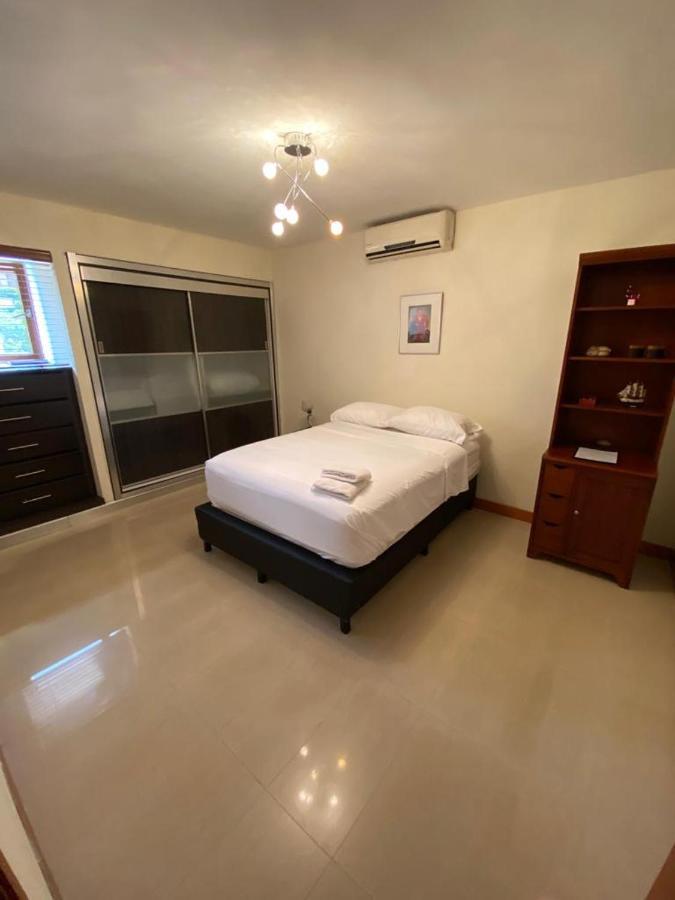 Ololo Caracas B&B Экстерьер фото